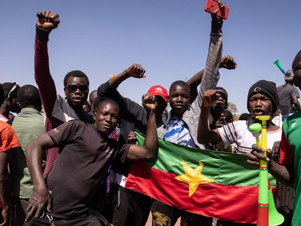 Burkina Faso Pr L Vement De Des Salaires Le Peuple Appelle Les