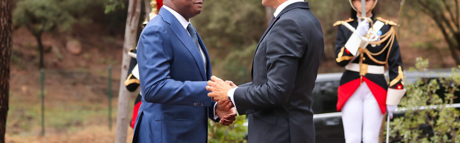 Lomé et Paris